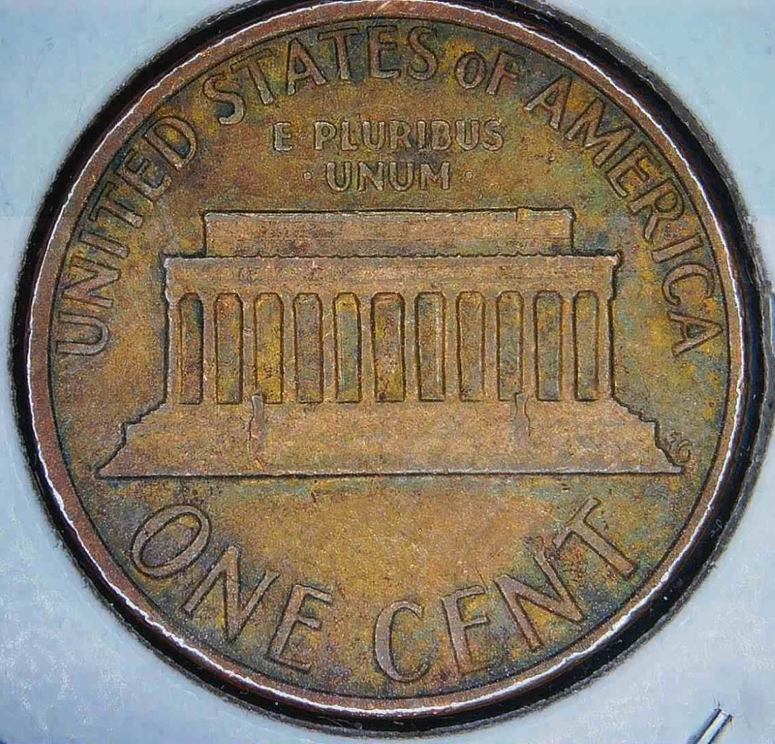 I-Believe-This-Is-A-1979-Lincoln-Memorial-Cent-Partial-Collar?