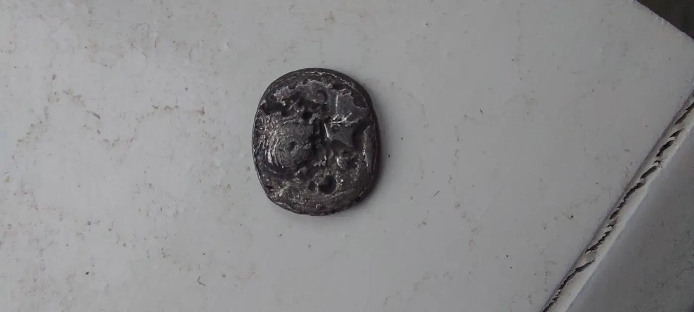 Is-This-A-Quinarius-Of-Marcus-Antonius?