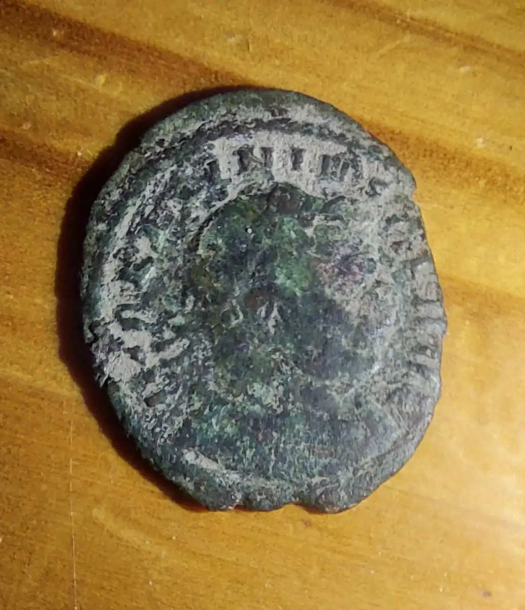 Late-Roman-Ae3?-Need-Help-ID-This-One