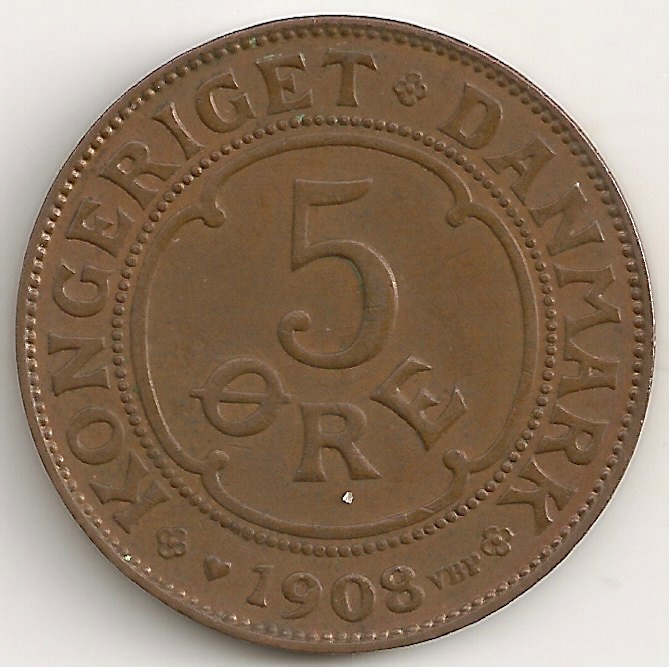 Found-Some-Danish-In-The-Junkbox