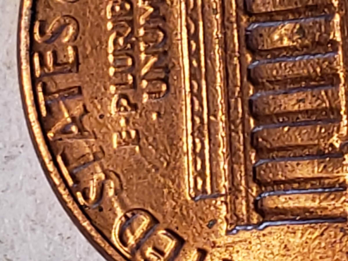 1983-LMC-Die-Clash?-Double-Die-On-Mintmark?