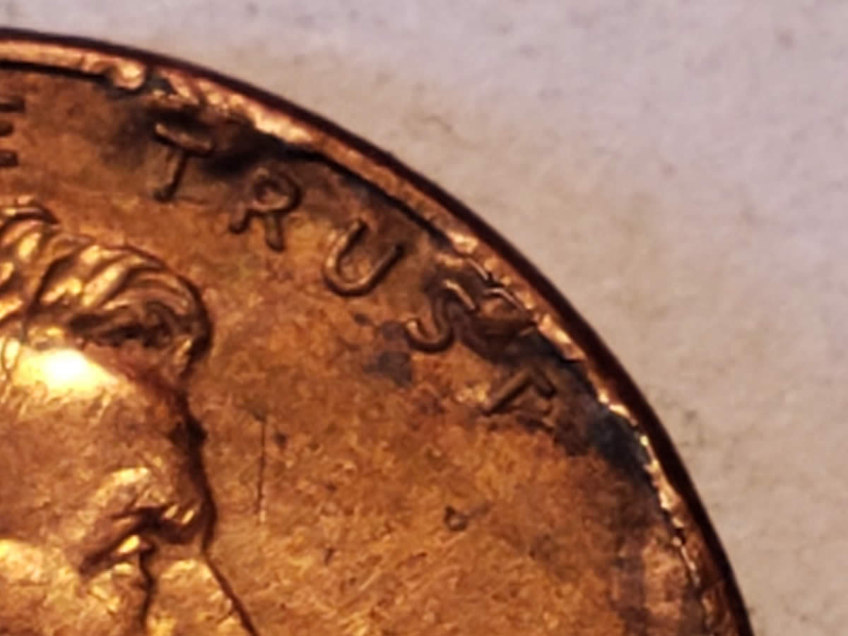 Is-This-A-Multiple-Error-2009-Lincoln-Cent....any-Value?
