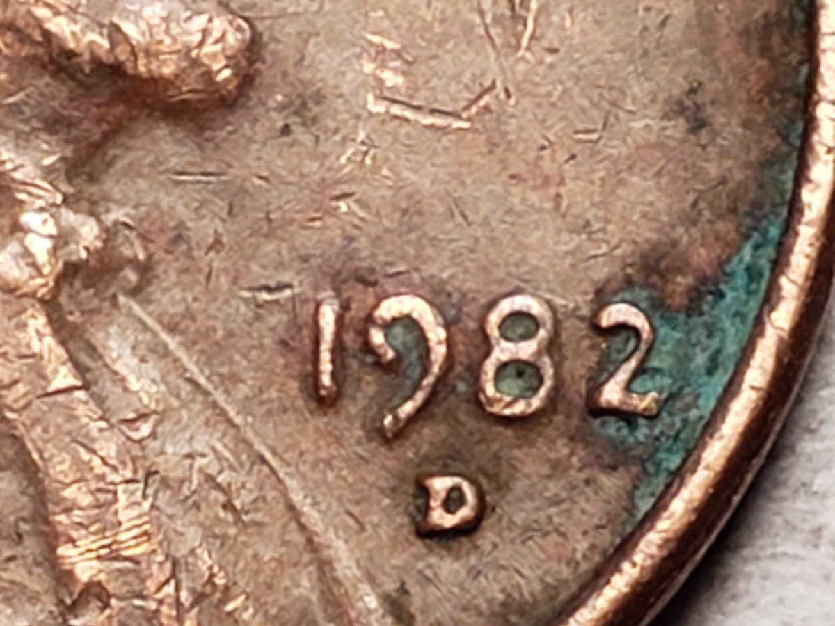 Could-It-Really-Be?-A-1982-D-Small-Date-Copper-Penny?