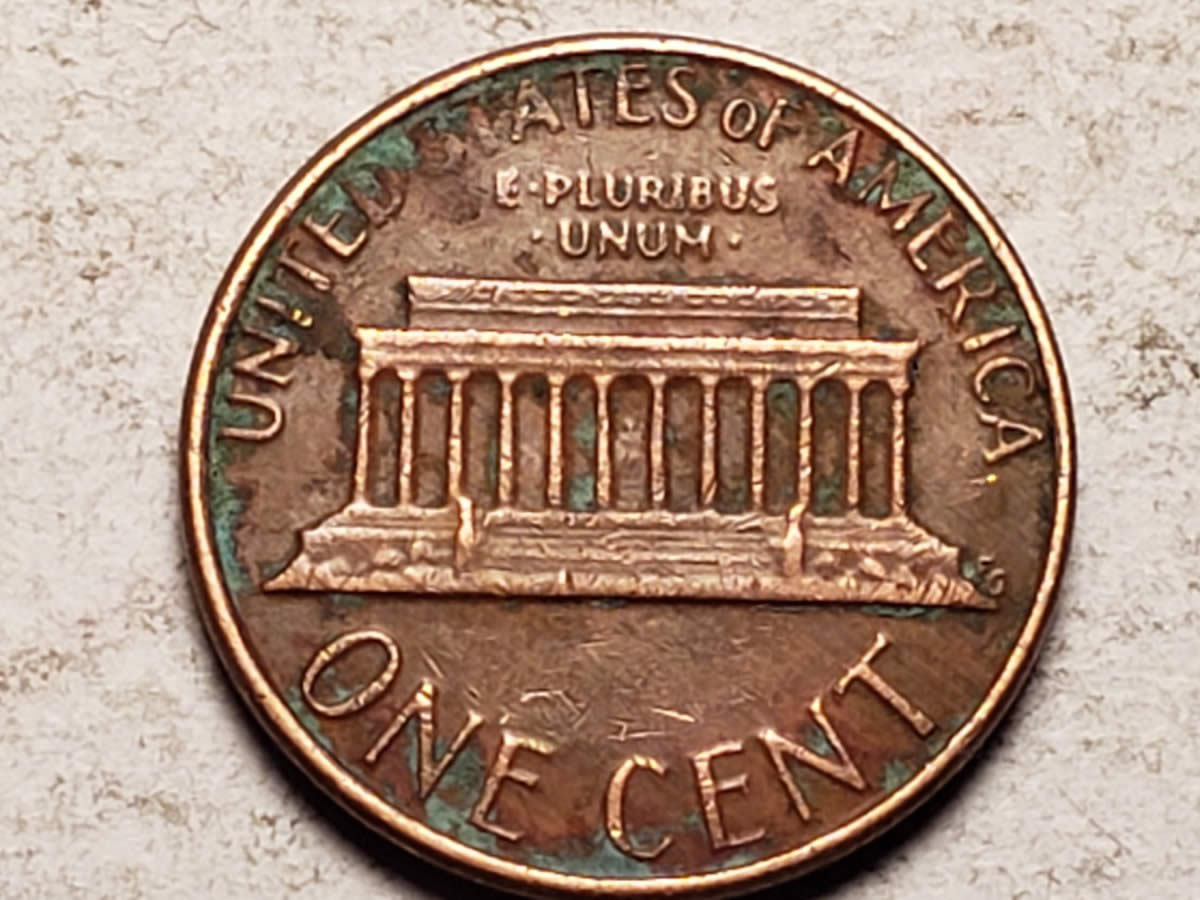 Could-It-Really-Be?-A-1982-D-Small-Date-Copper-Penny?