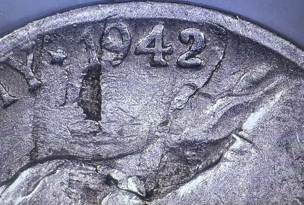 1942-Nickel---Die-Error-Or-Circulation-Damage-Or-Something-Else?