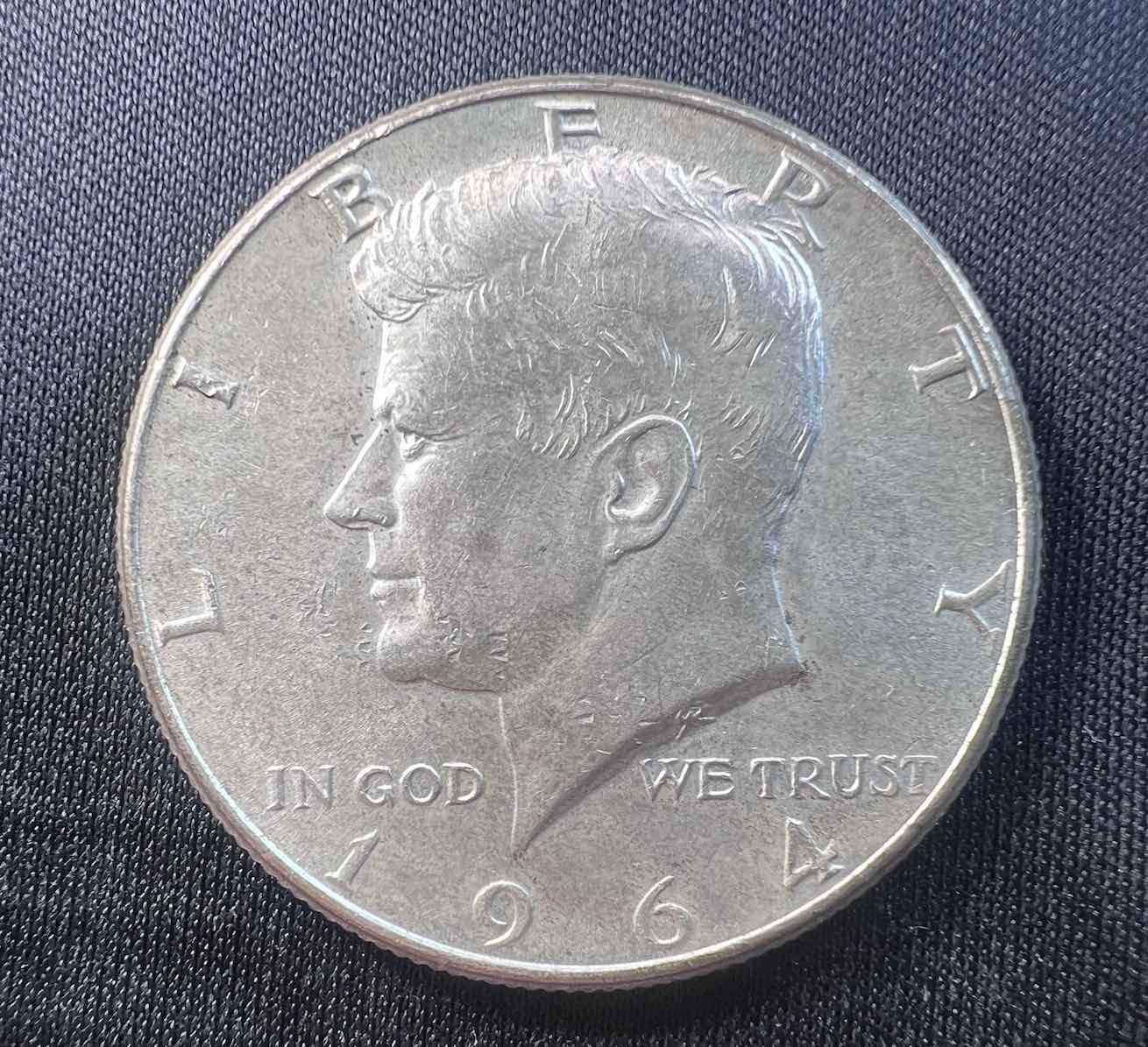 1964-Kennedy-Half-Dollar---Possible-Sruck-Through-Rim/Reverse-Error