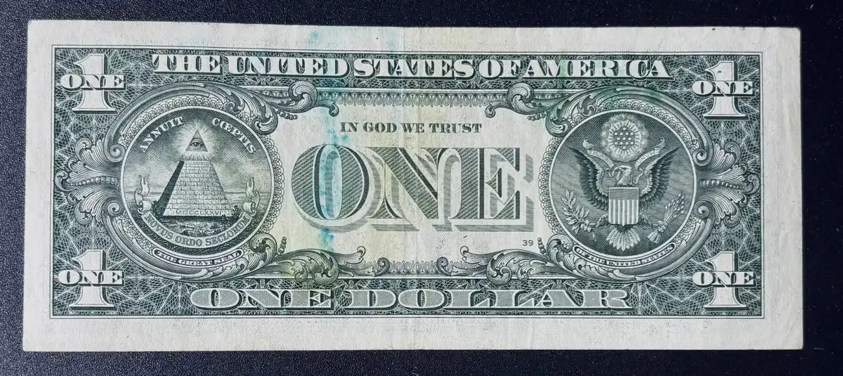 2017-$1-Bill.ink-Stain-Or-Smear?