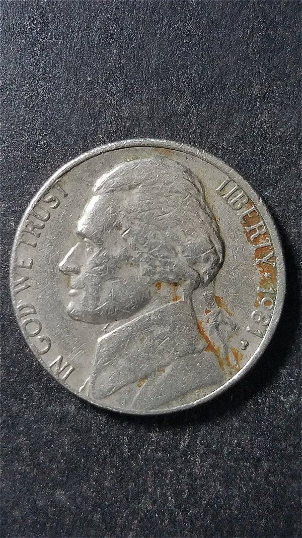 Do-All-Of-The-US-Nickels-Weigh-Just-About-The-Same-Amount?