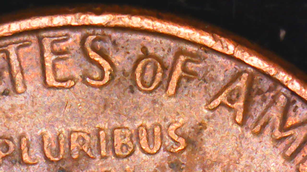 This-One-Seems-In-Between.-Not-As-Definitive-As-Other-Coins.-1982-Sm-Date?