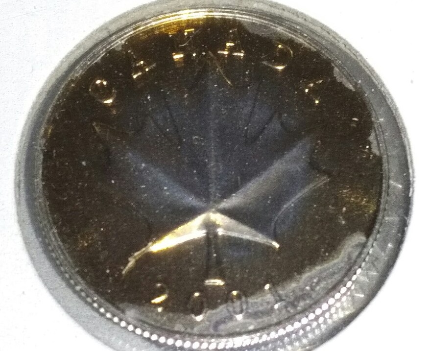 2001-Canada-Maple-Leaf-Medallion---Various-States-Of-Coating