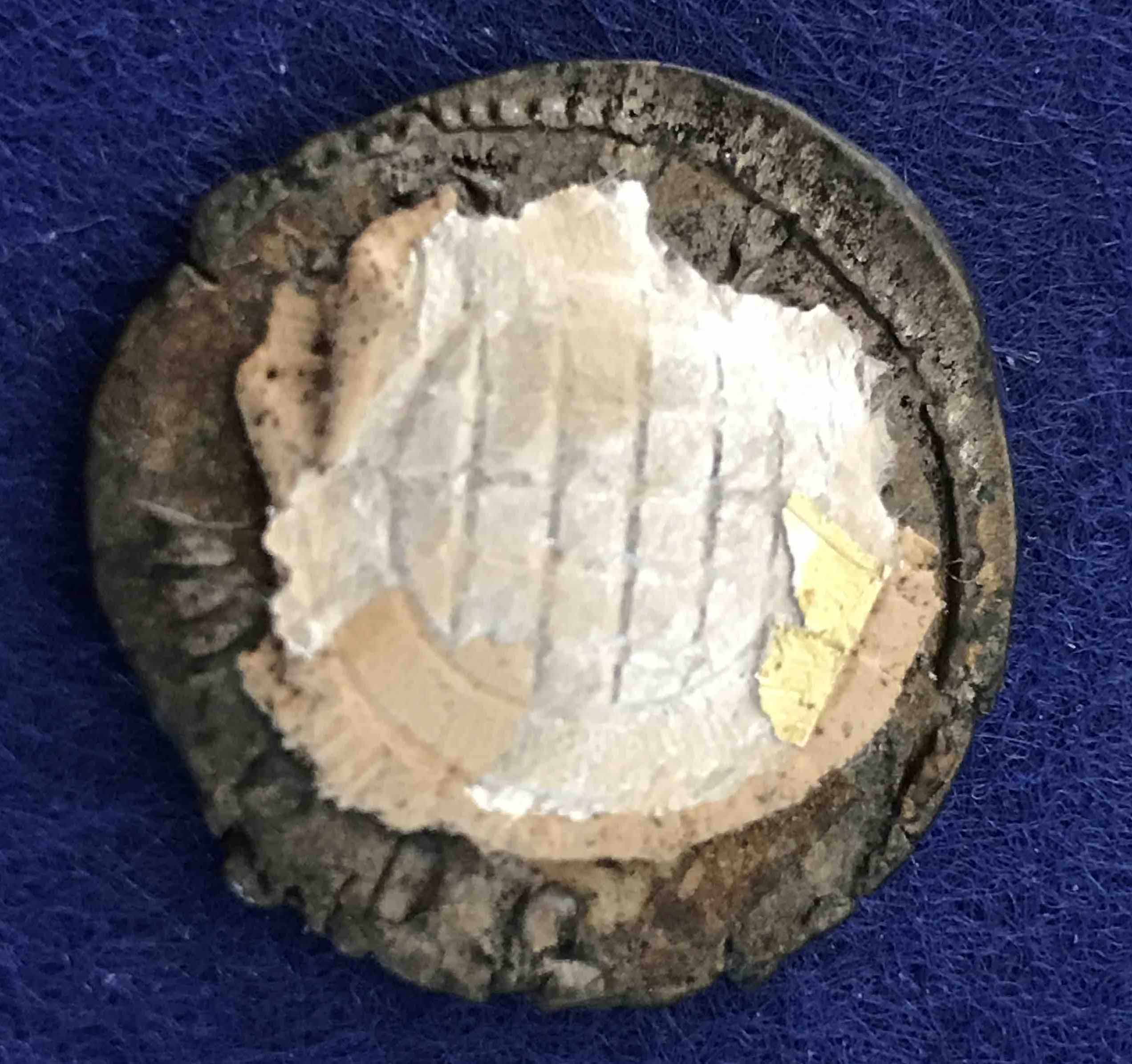 Removing-Adhesive-On-Coins