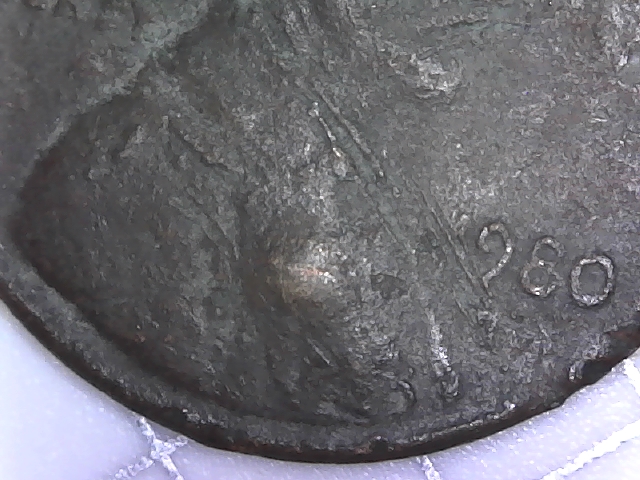 1980-Penny-Ed-Very-Odd-Bubble-On-Necknish-Area?