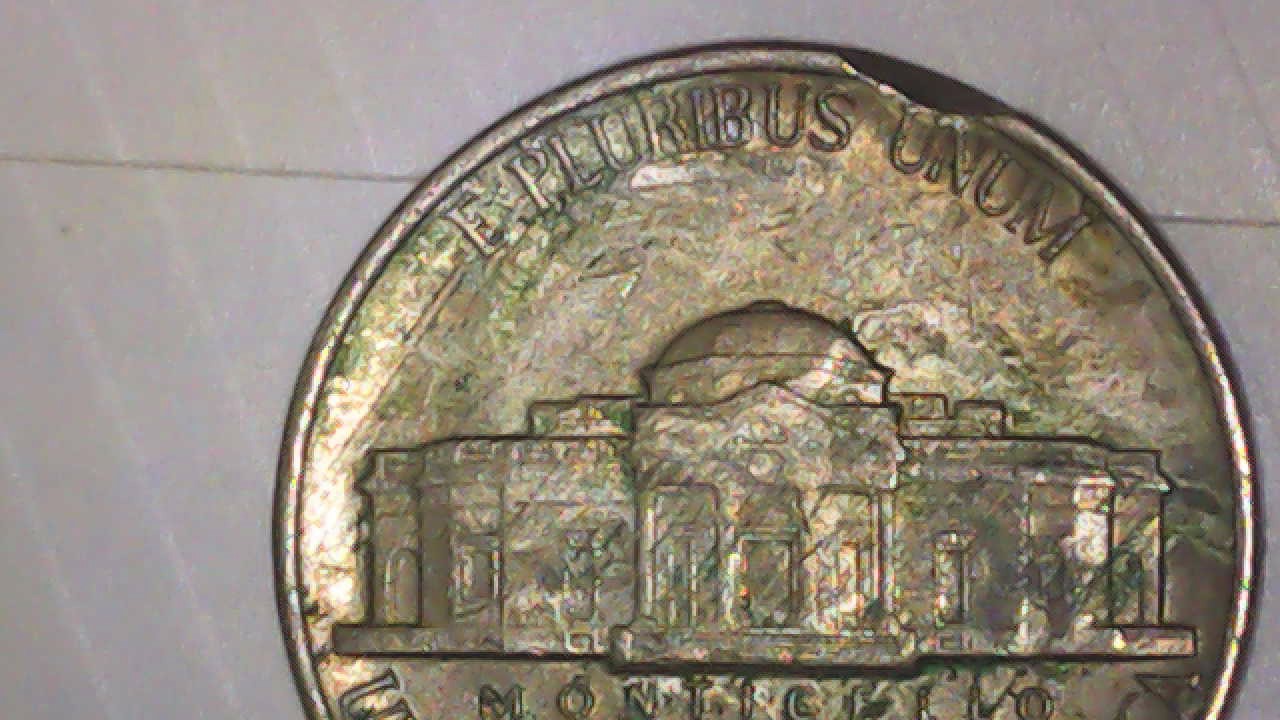1989-D-Jefferson-Nickel-With-Lot-Of-Die-Clashes?