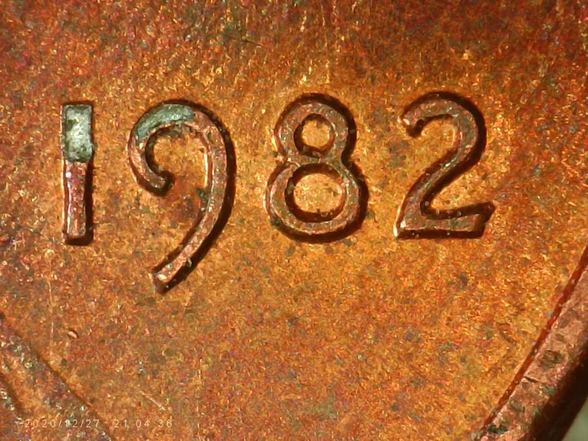 This-Is-New-Pics.for-The-1992-L-S-C.-And-The-1982-Small-Date-Zinc-Penny.