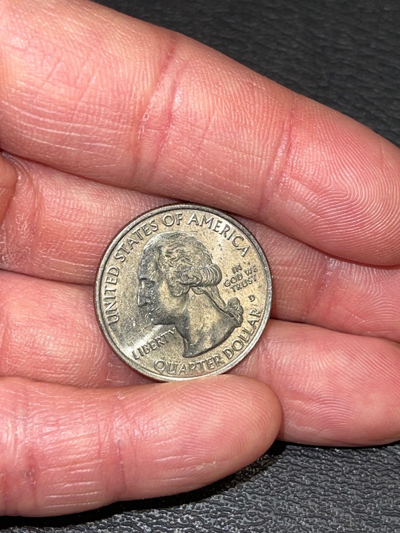 2019-D-American-Memorial-Regular-Strike-Quarter?---Need-Help-Grading
