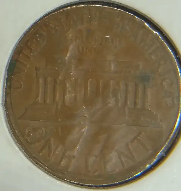 1968-D-Lincoln-Memorial-Cent:-What's-Going-On-With-This?