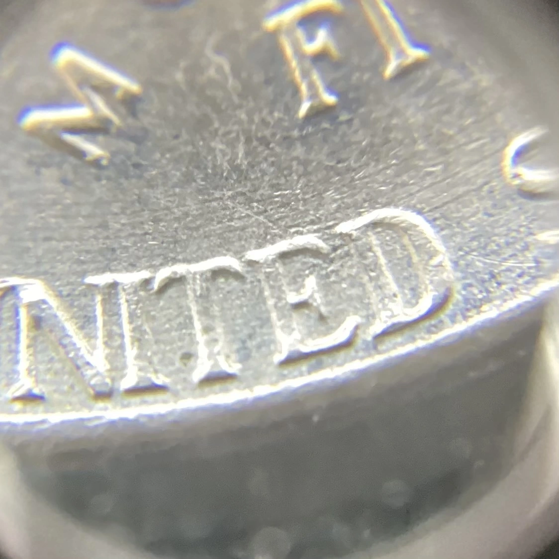 2000-P-Nickel-With-Concentric-Lathe-Lines-On-The-Reverse.