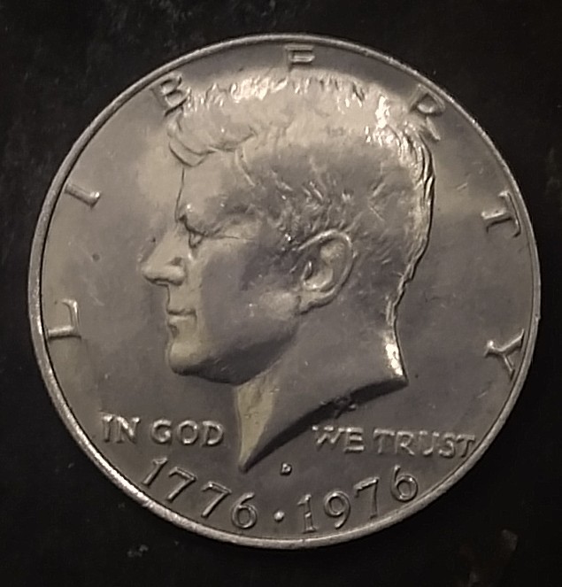 Kennedy-Half-Dollar-1976-D-Reverse-Error