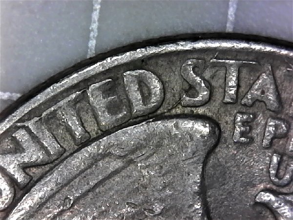 1983-P-Quarter-Several-Die-Cracks-On-Reverse