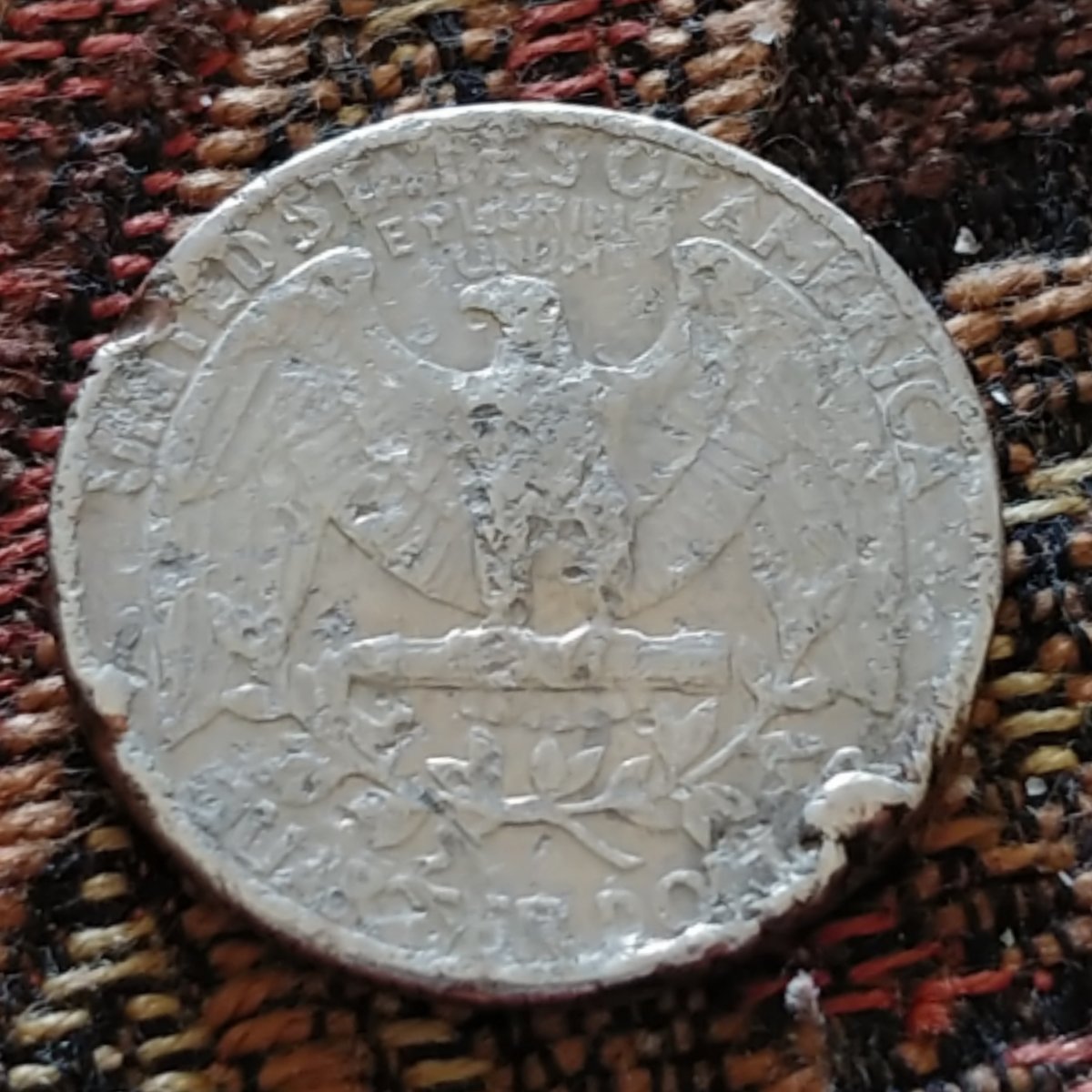 Newbie-Q,-1985-Quarter-Error,-Any-Idea-What-Caused-This?