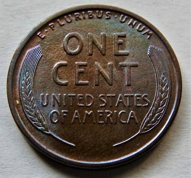 1917-D-Lincoln-Wheat-Cent.--Strange-Mint-Action-On-Obverse?