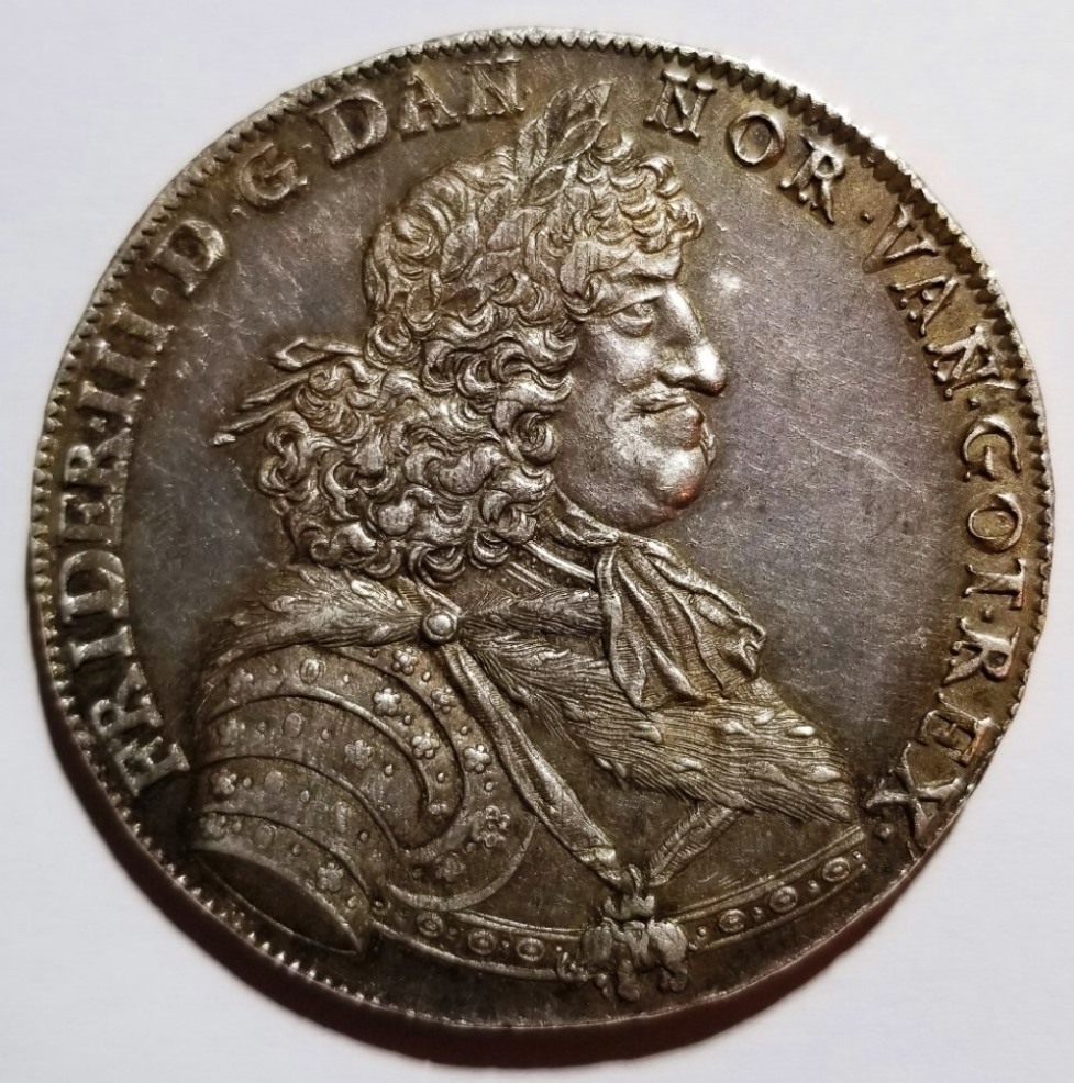 World-Crowns-Gems-&-Rarities-Crowns;-Post-Your-Gem-Crowns-Here