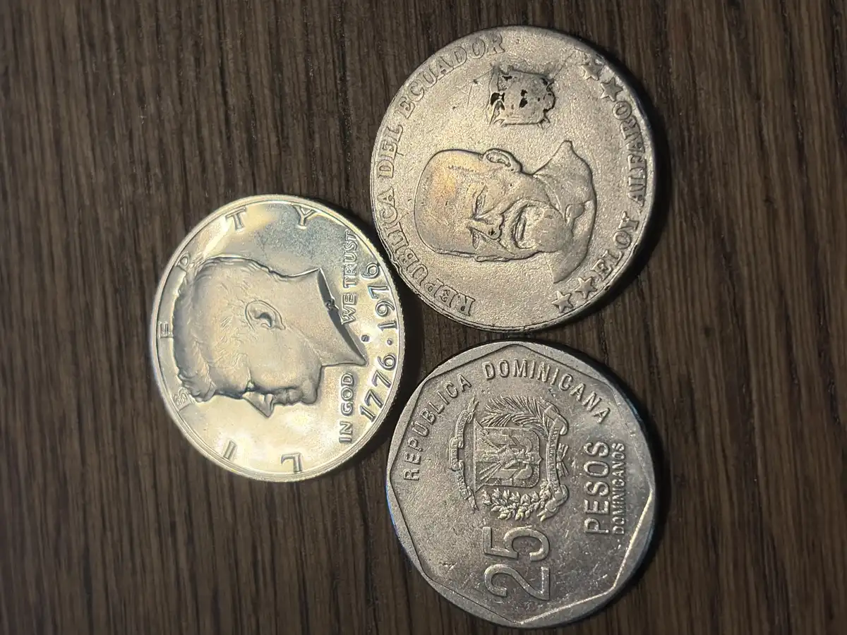 JFK-Half-Dollar-Roll-Hunters:-Silver,-Proofs-And-Other-Finds