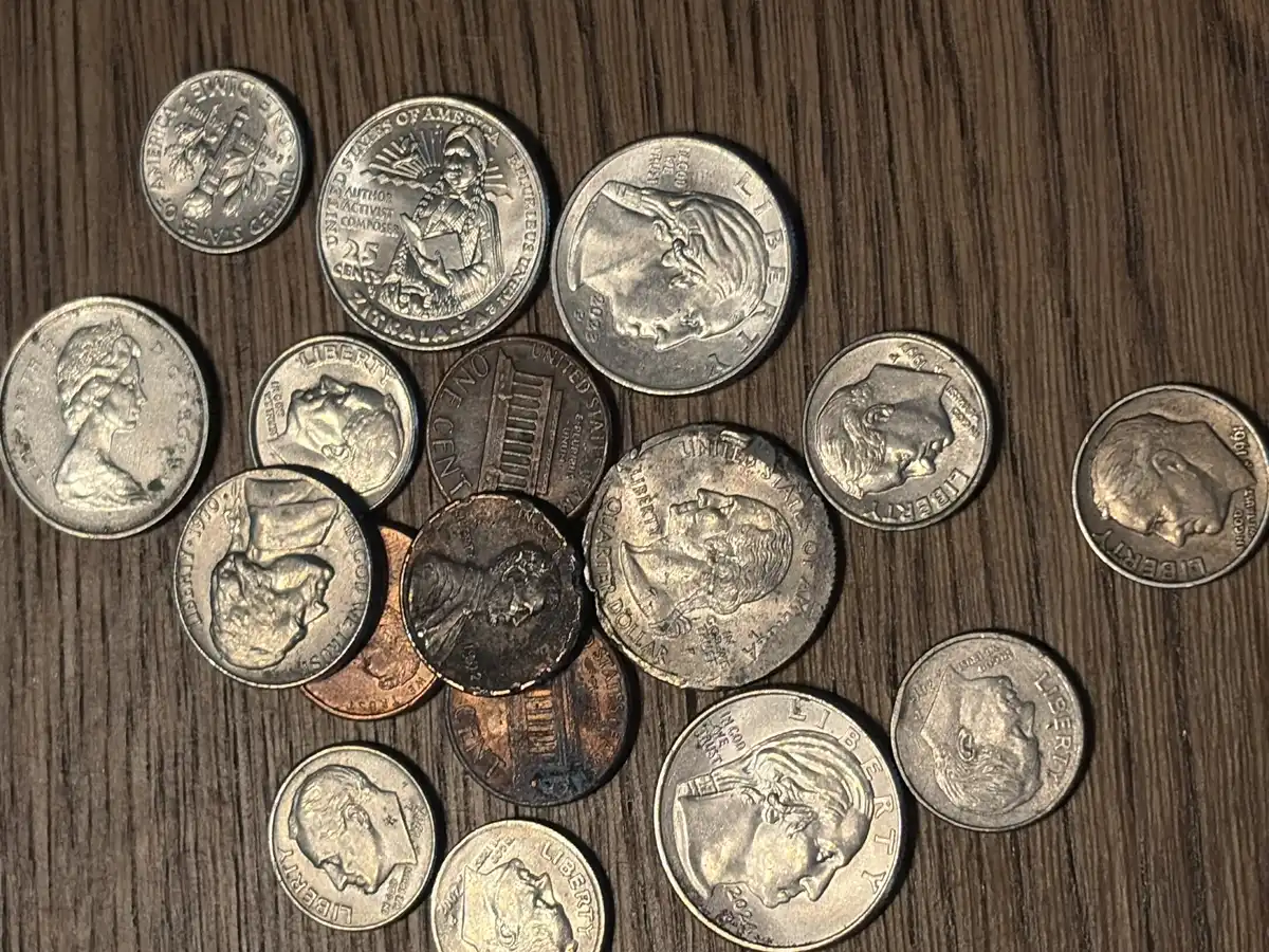 Coinstar-Finds!-Including-Bank-Counters-And-Other-Machines