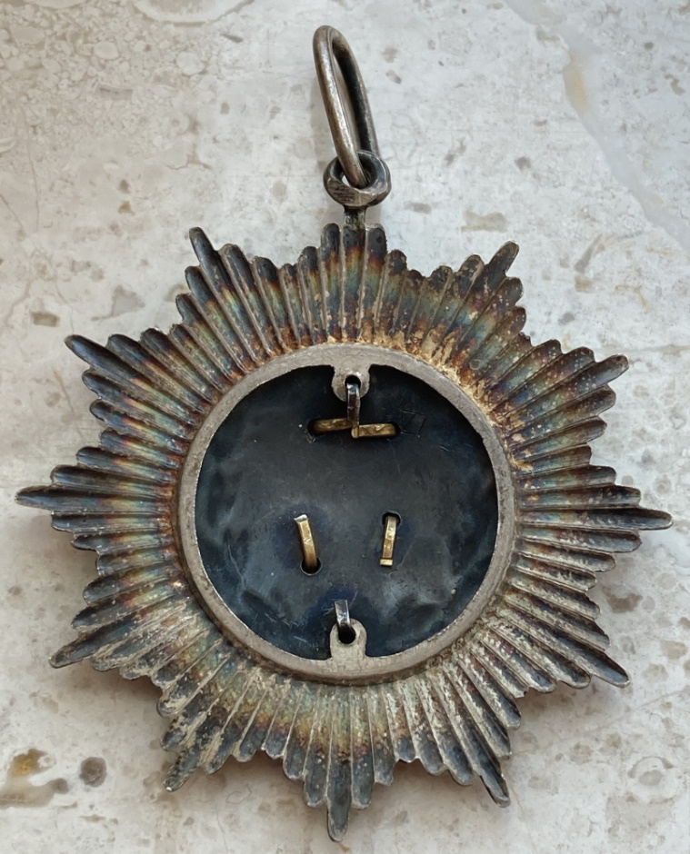 Does-Anyone-Recognize-This-Medal-Military?