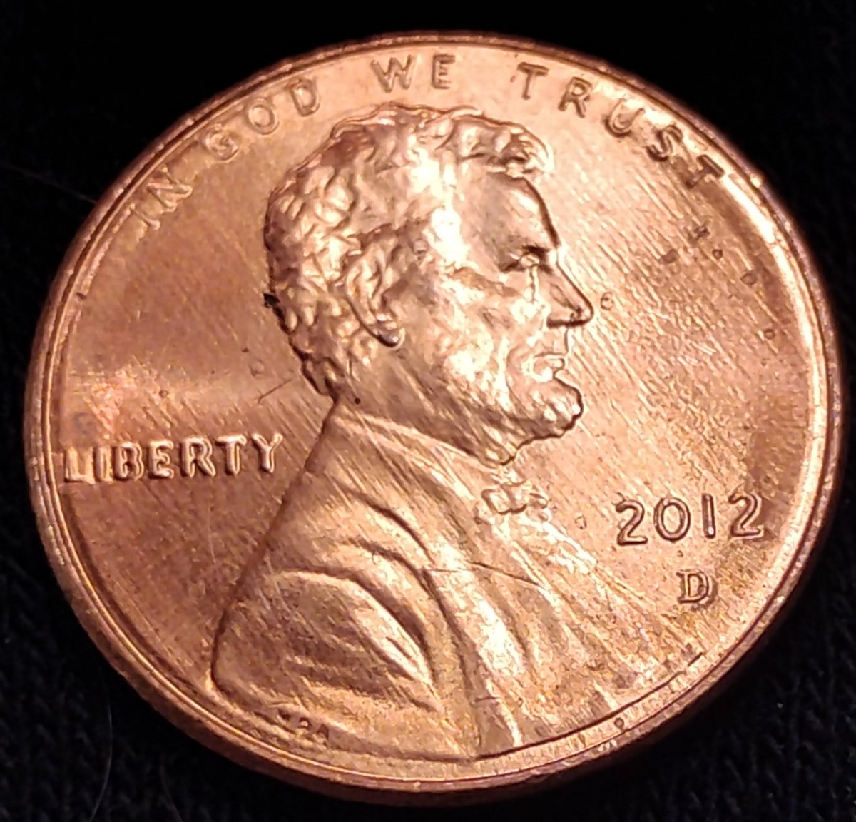 2012-D-Lincoln-Shield-Cent,-Ring-Of-Death-Or-Something-Else?
