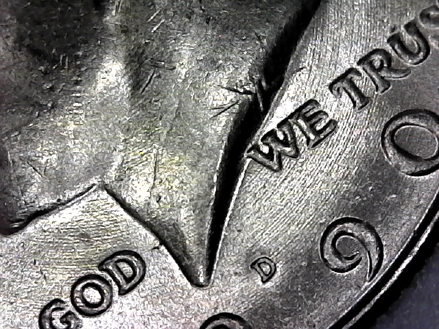 1990-D-Kennedy-Half-.--Are-These-Concentric-Lathe-Lines?