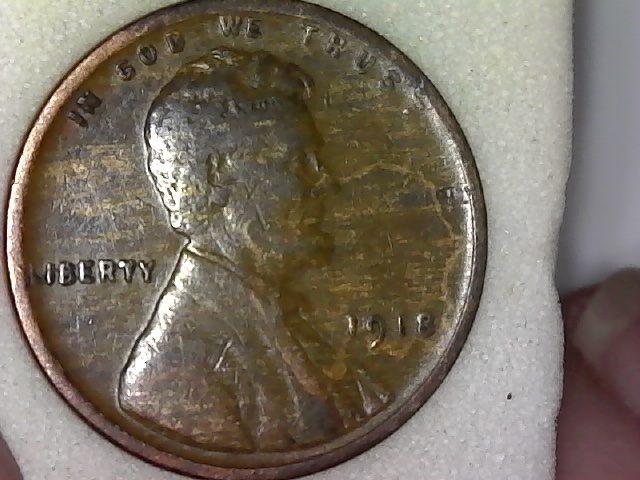 Various-Wheat-Cents.-Can-Someone-Explain-The-Gold-Lines-Please?