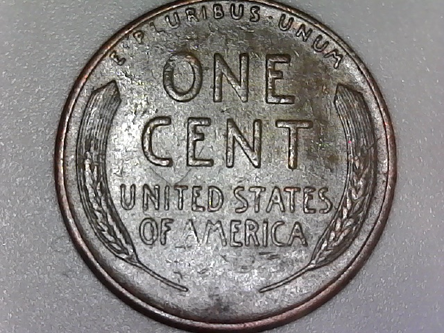 1946-S-LWC-Is-This-A-Struck-Through-Error-In-Front-Of-Lincoln's-Neck?
