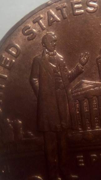 2009-D-Lincoln-Centen-With-A-Die-Chip-On-The-Reverse-Side.