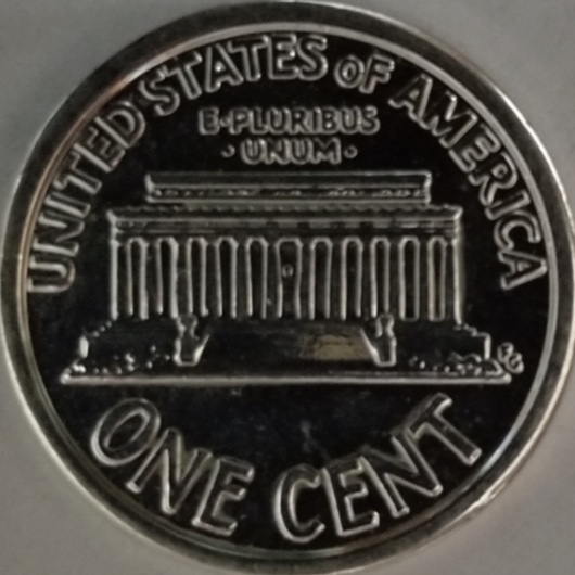 Gold-And-Silver-Plated-1943-Lincoln-Memorial-Cents.-You-Read-That-Correctly