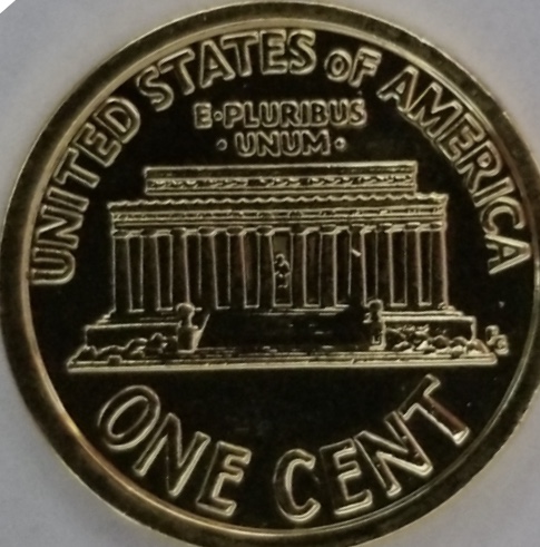 Gold-And-Silver-Plated-1943-Lincoln-Memorial-Cents.-You-Read-That-Correctly