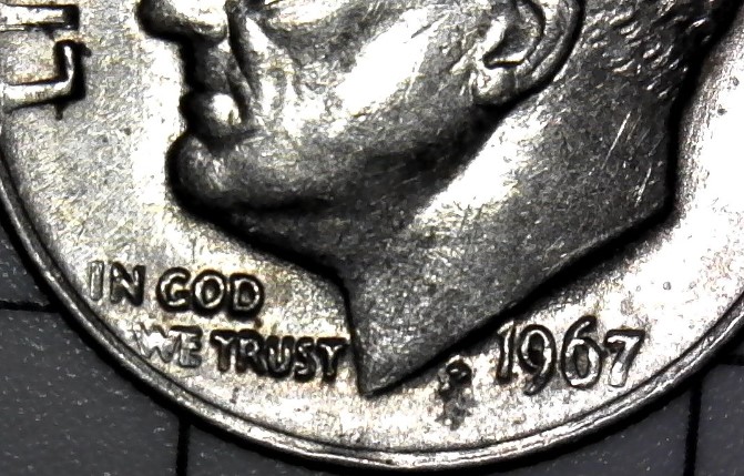1967-Roosevelt-Dime-That-Says-In-God-We-Yrusy?