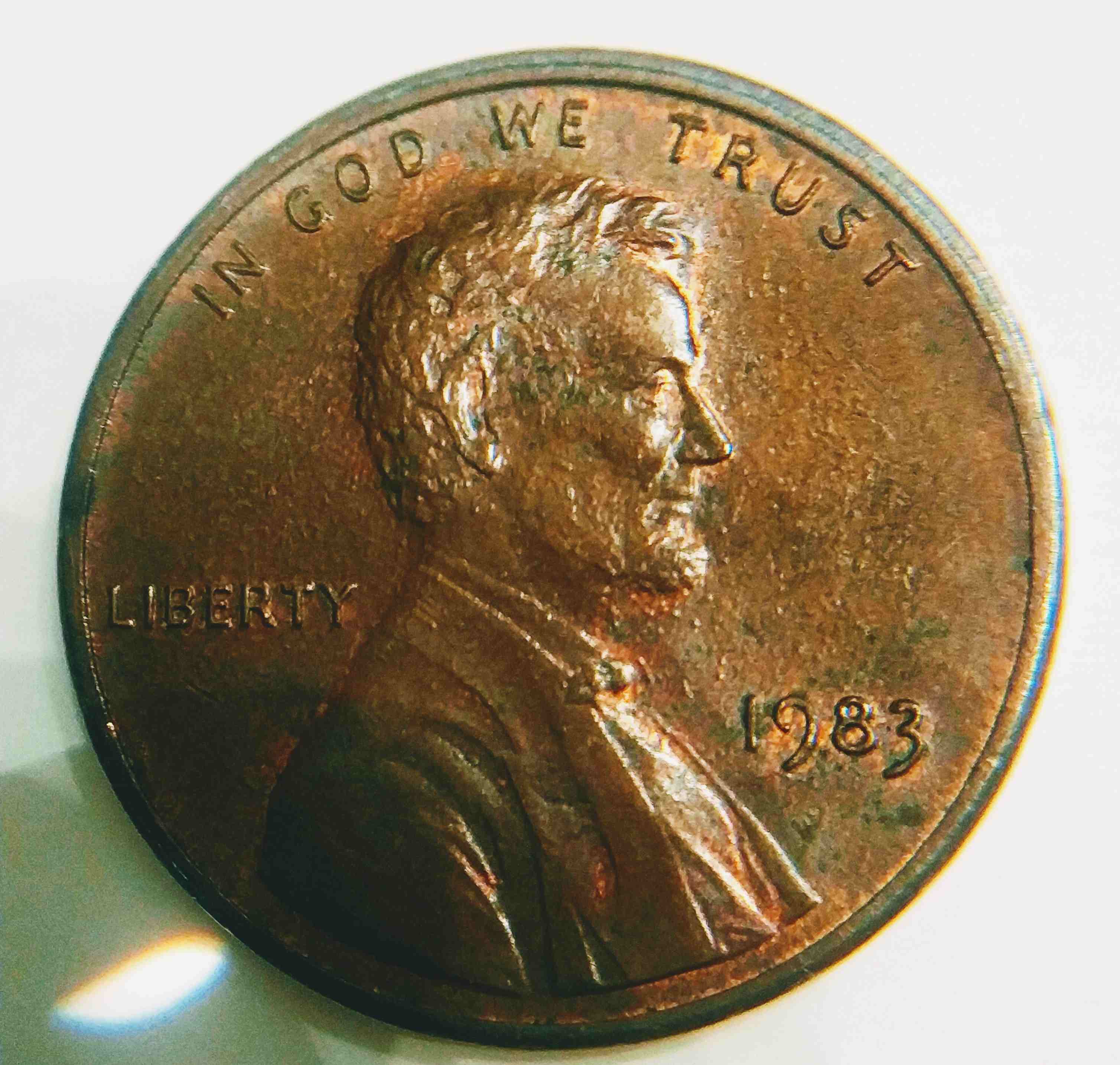 Funny-Look-Blew-Up-Hair-Style-Of-The-1983-P-LMC-Zinc-Cent