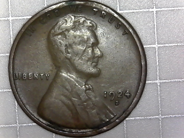 1924-S-LWC---Line-Through-Lincoln's-Hair-And-On-Face.