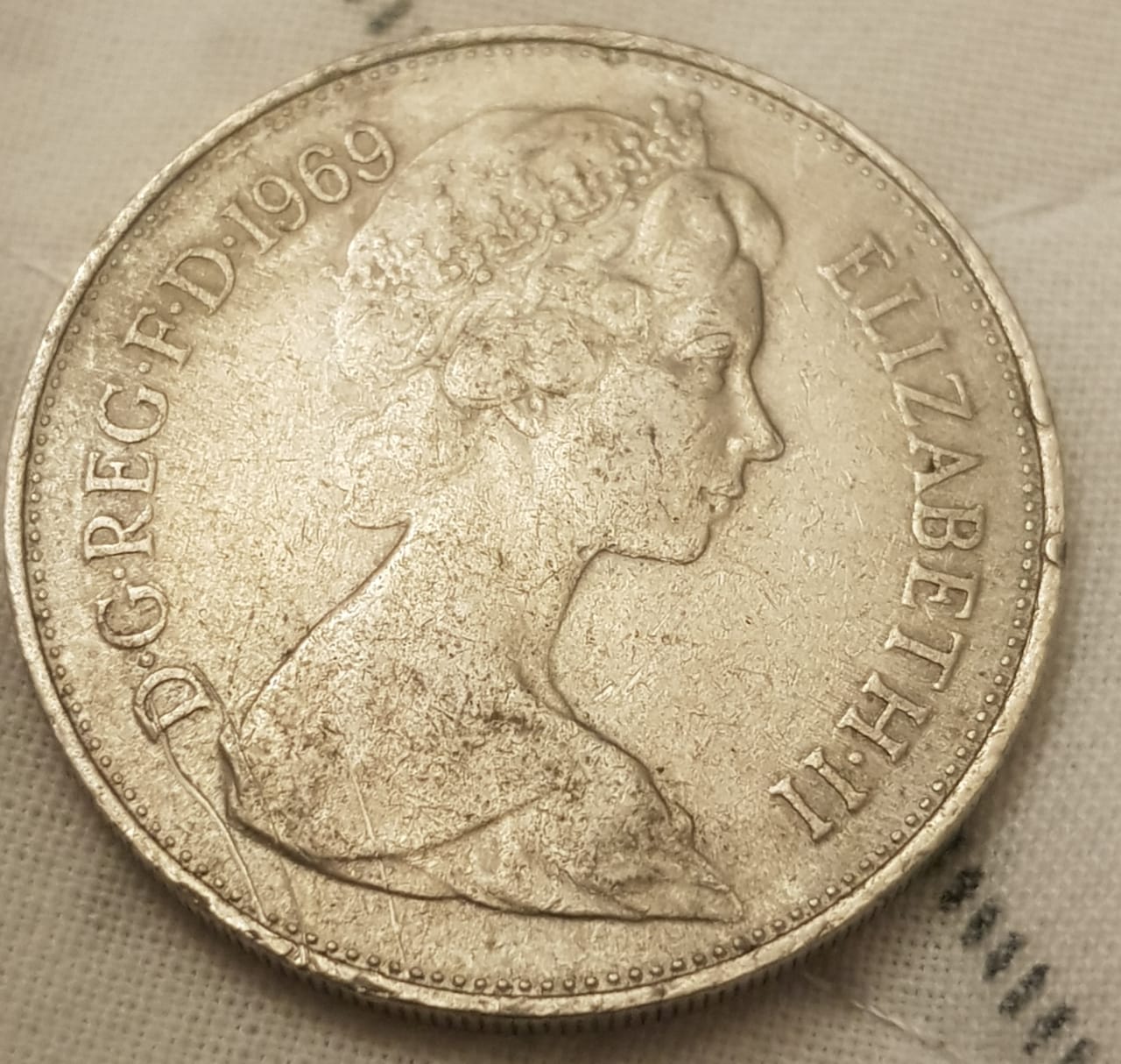 1969-Great-Britain-10-Pence-Black-Dots-?