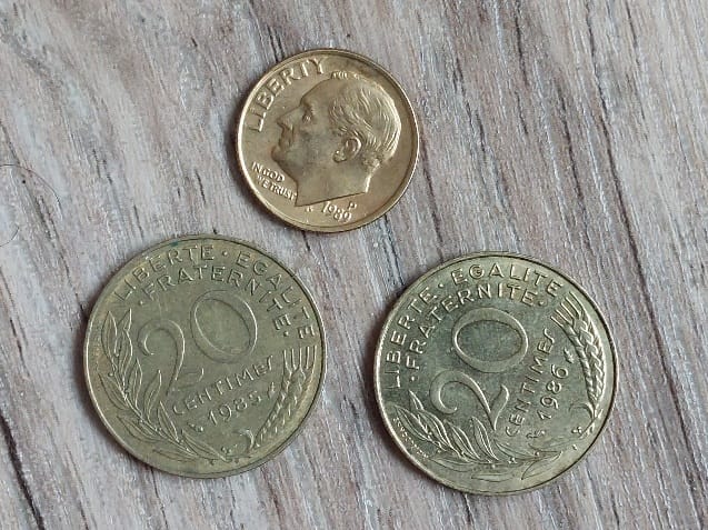 1989-Dime-1989-P-Yellowish