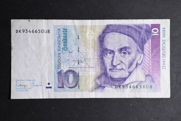 Accused-Of-Fraud-On-Ebay---Critique-My-Banknote-Photos