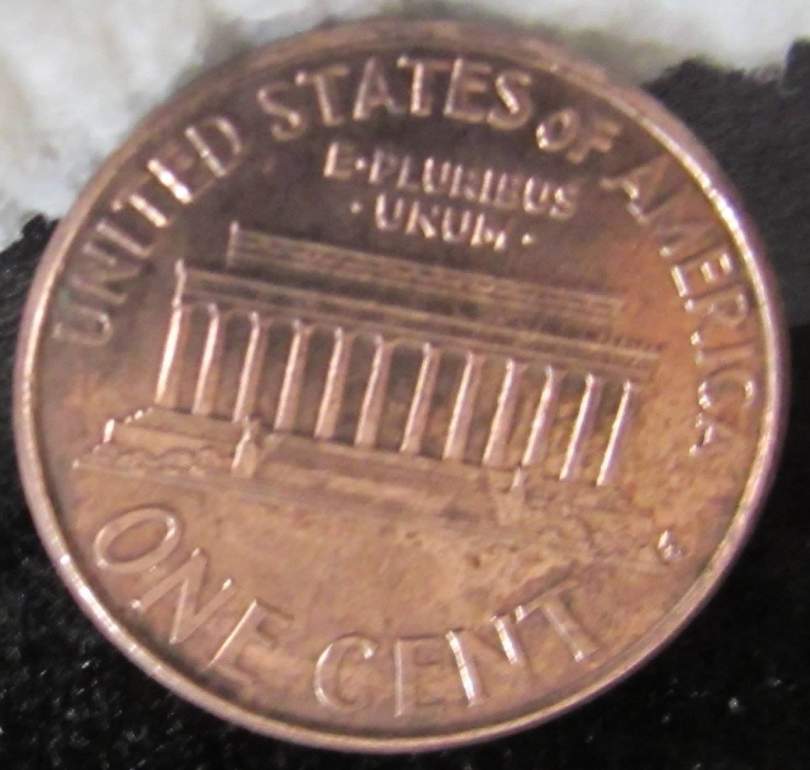 Interesting-2003-Lincoln-Memorial-Penny