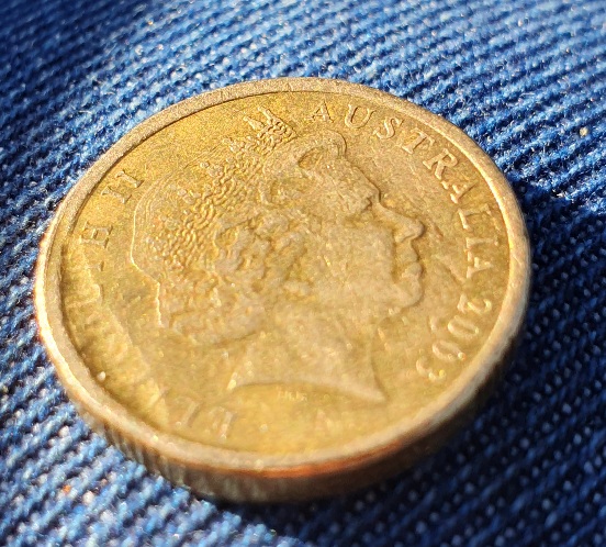 $2-Coin-Planchet-Flaw?