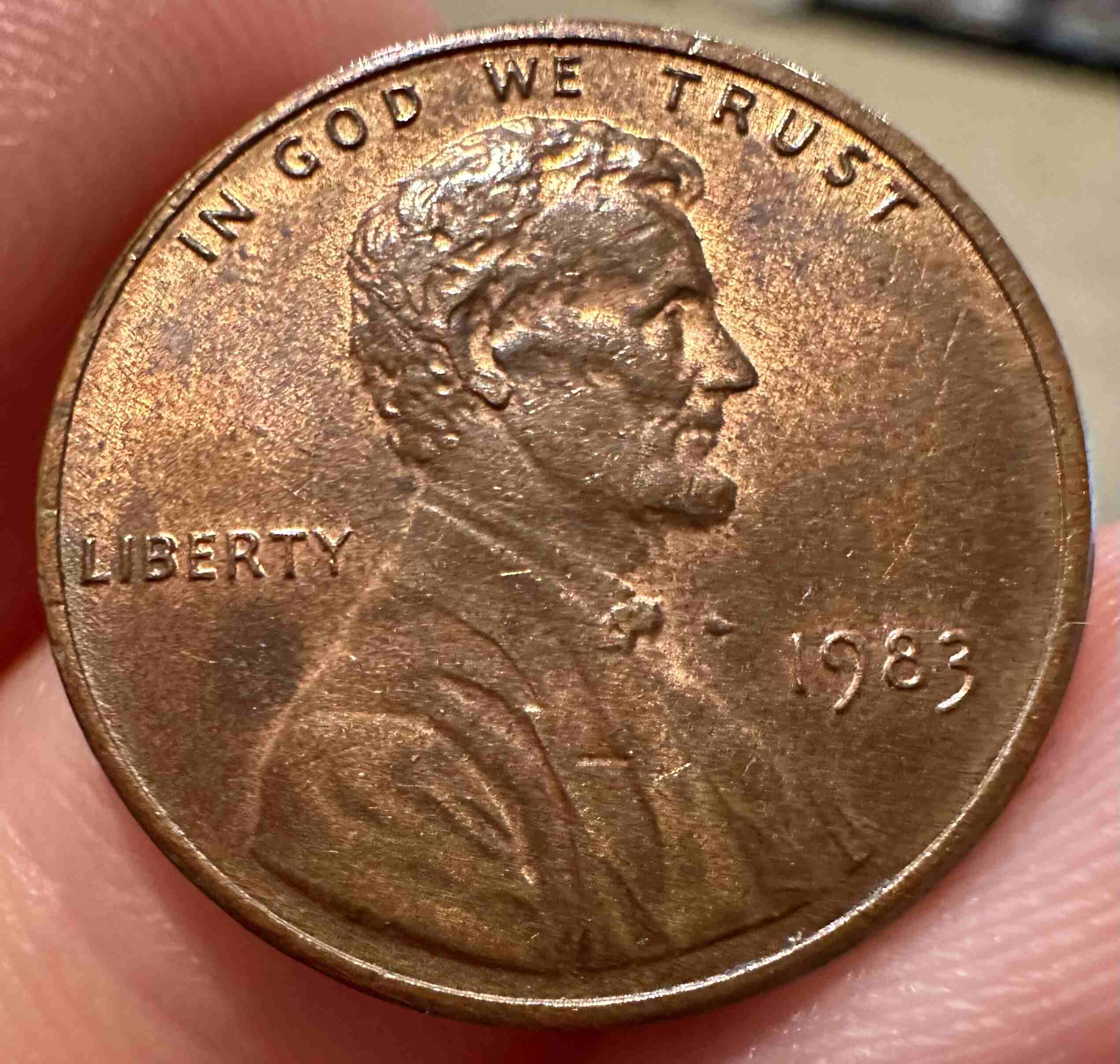 1983-P-Lincoln-Penny-~-Obverse-Die-Chip
