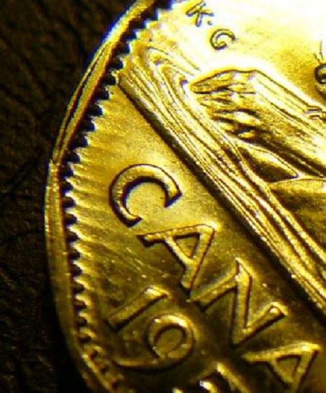 1953-Canadian-Nickel-Error?-First-Recorded-Foreign-Trail-Die-Canada
