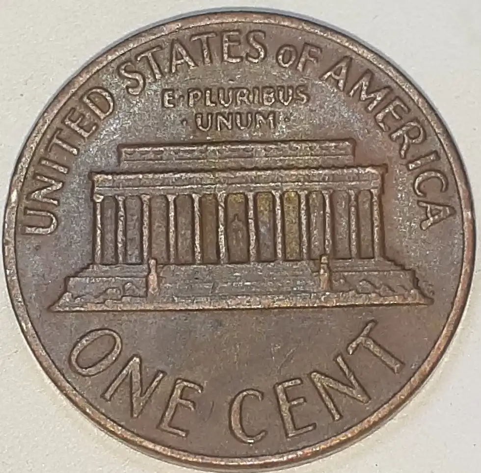 1970-S-Lincoln-Penny---Small-V-Large-Date