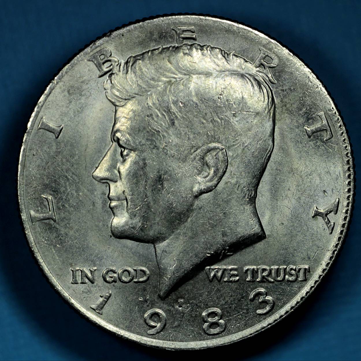 1983-P-50c-Collar-Clash