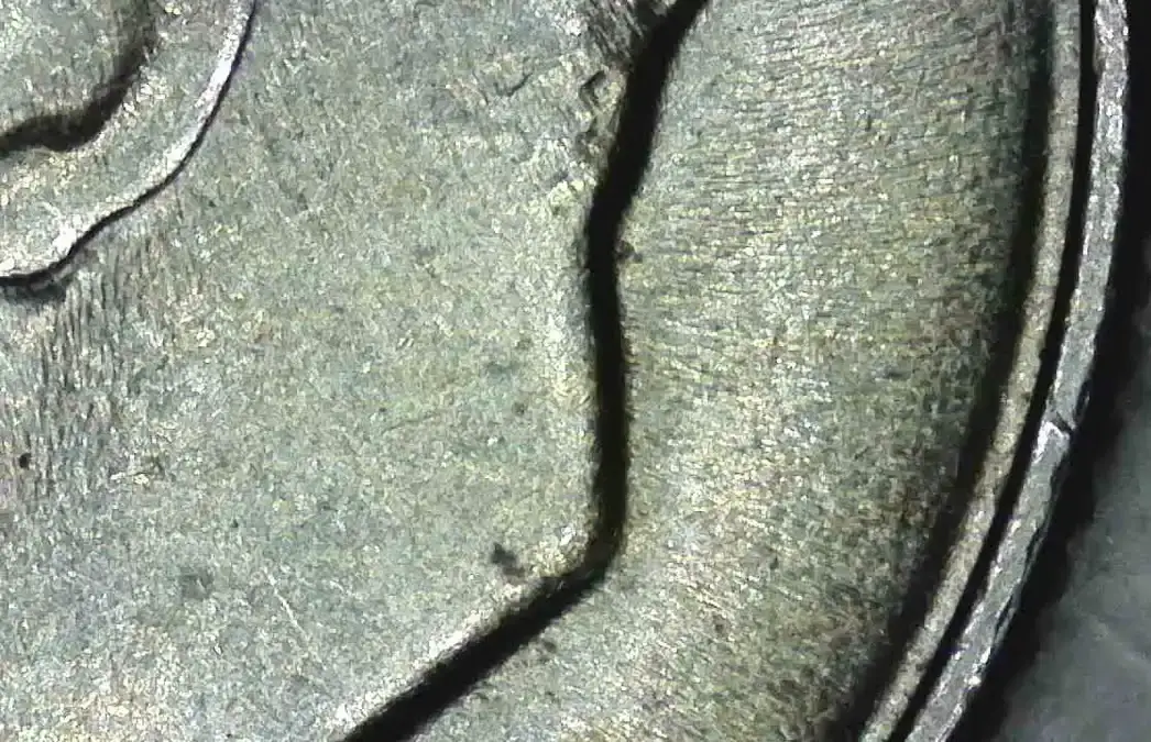 1974-Roosevelt-Dime---Broadstrike-Or-Different-Error?