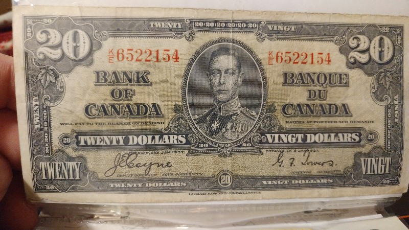 Some-Canadian-Bank-Notes-I-Inherited